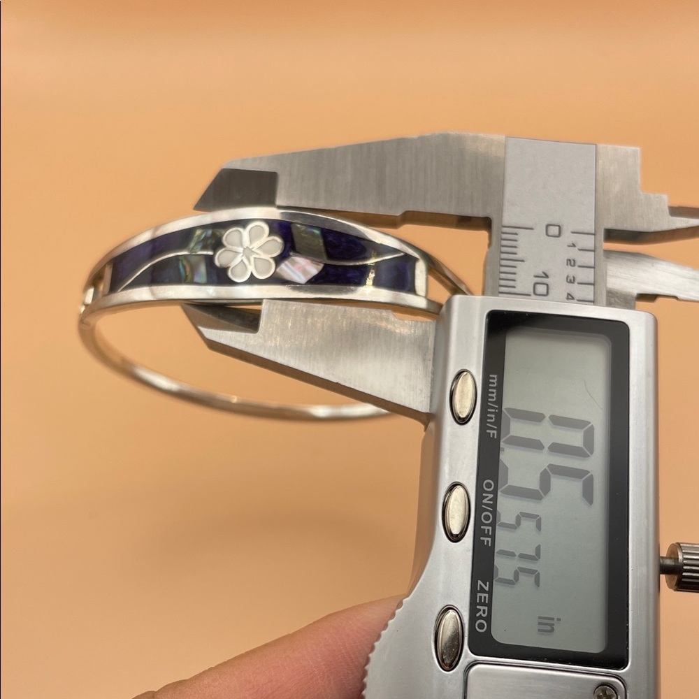 Silver and Blue/Violet Abalone Inlay Floral Mexico Bracelet M29 - Picture 8 of 10